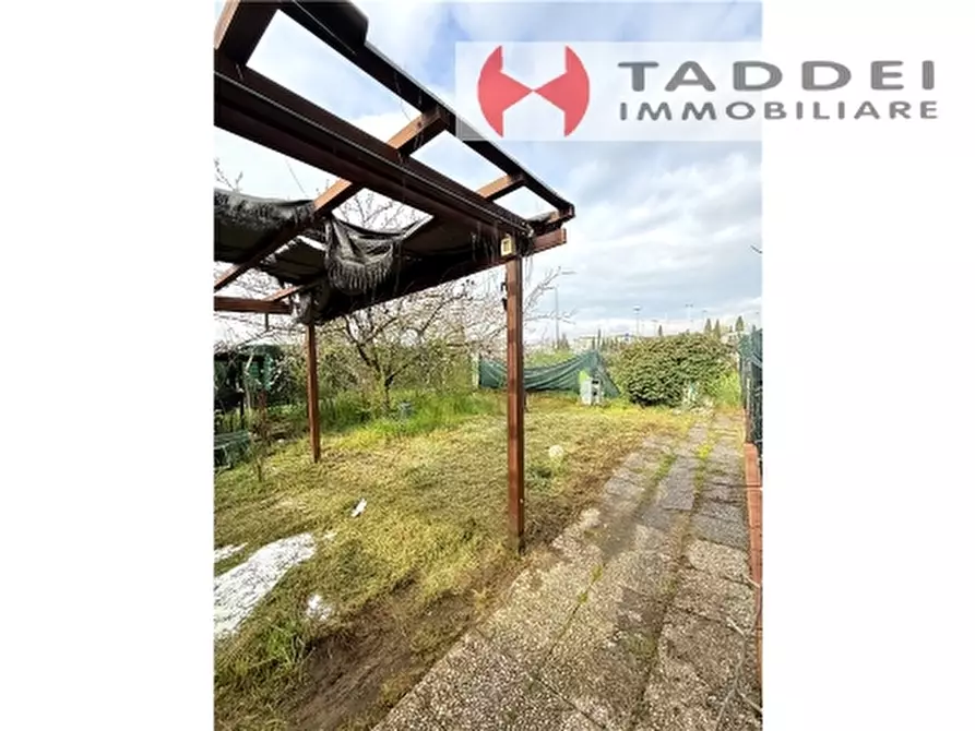 Immagine 36 di Appartamento in vendita  a Firenze