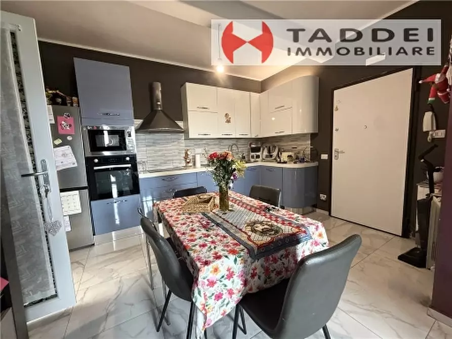 Immagine 2 di Appartamento in vendita  a Firenze