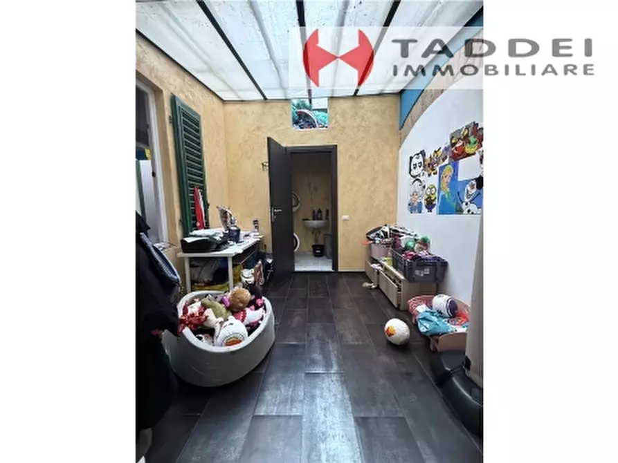 Immagine 7 di Appartamento in vendita  a Firenze