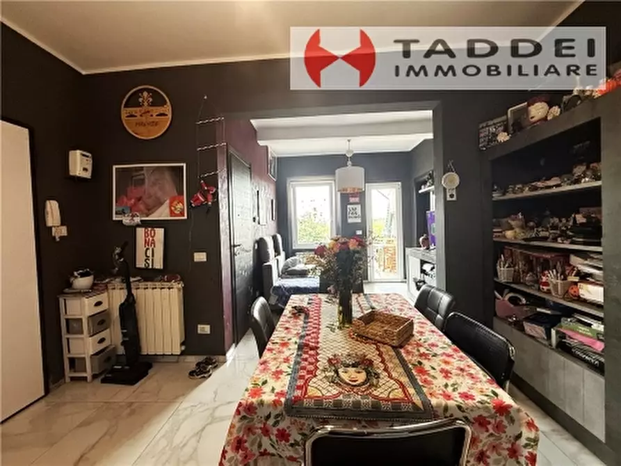 Immagine 12 di Appartamento in vendita  a Firenze