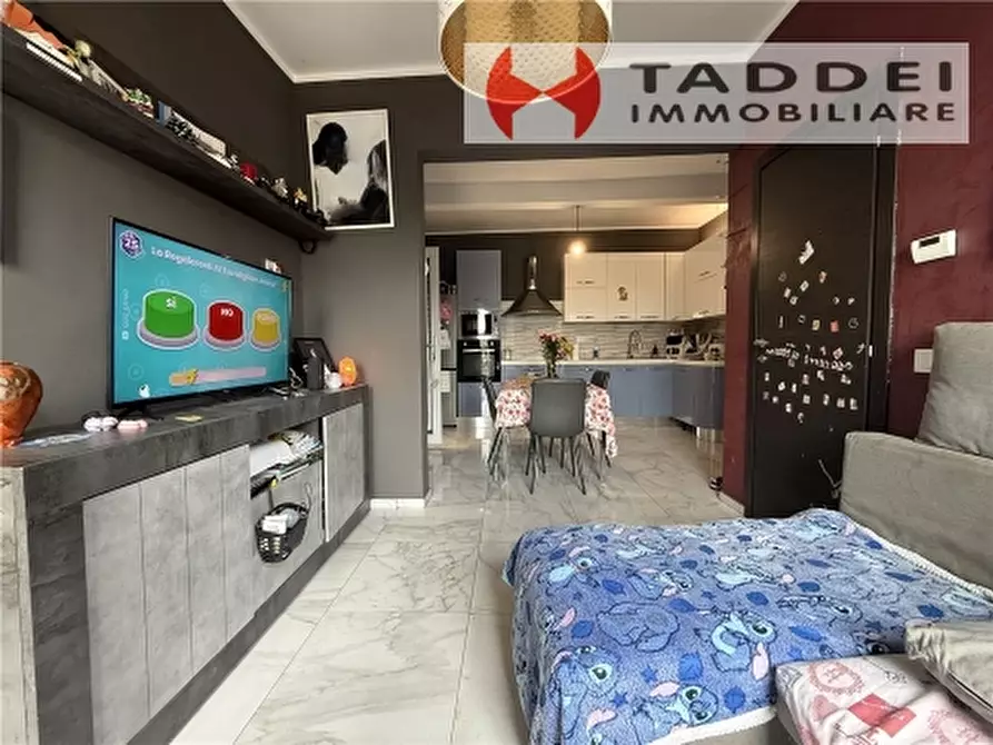 Immagine 17 di Appartamento in vendita  a Firenze