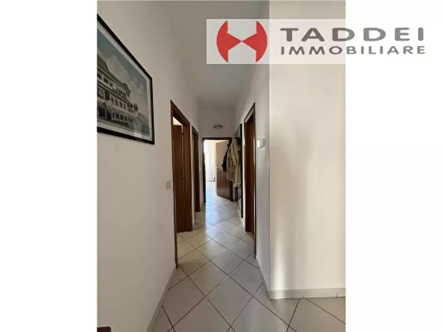 Immagine 23 di Appartamento in vendita  a Scandicci