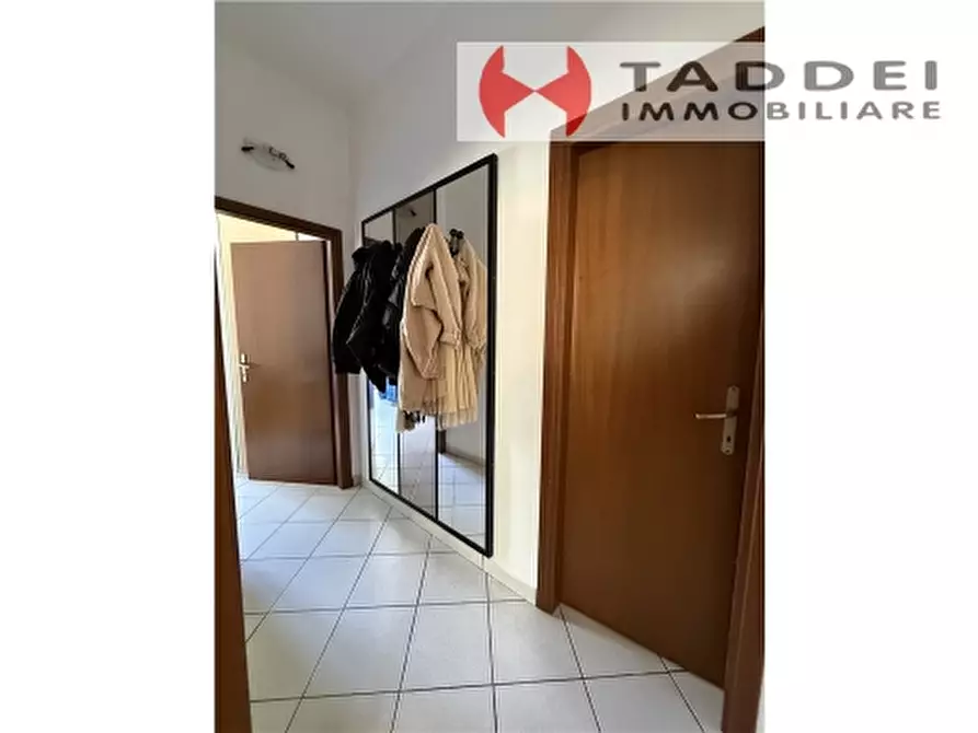 Immagine 24 di Appartamento in vendita  a Scandicci