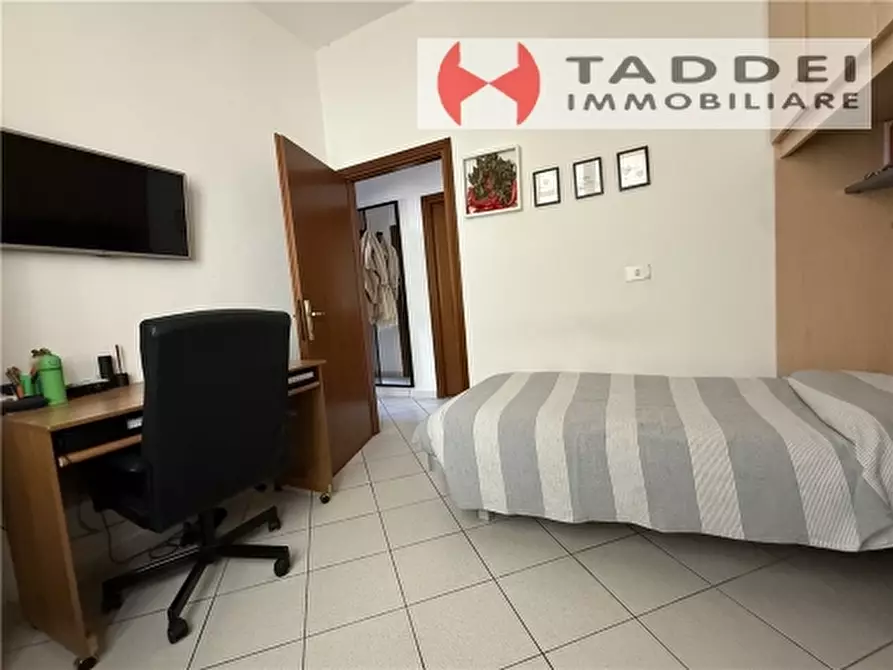 Immagine 30 di Appartamento in vendita  a Scandicci