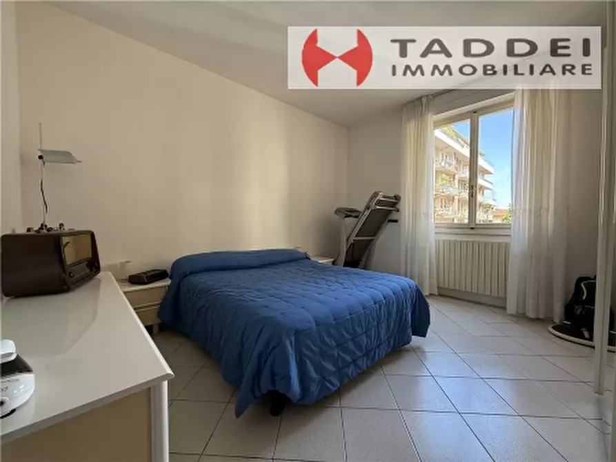 Immagine 35 di Appartamento in vendita  a Scandicci