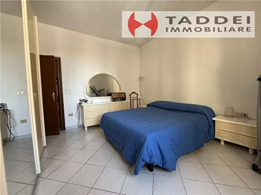 Immagine 38 di Appartamento in vendita  a Scandicci