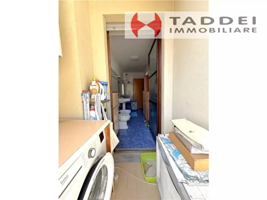 Immagine 14 di Appartamento in vendita  a Firenze