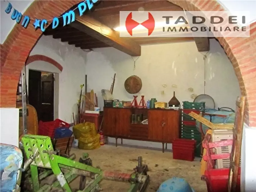 Immagine 11 di Villa in vendita  a Lastra A Signa