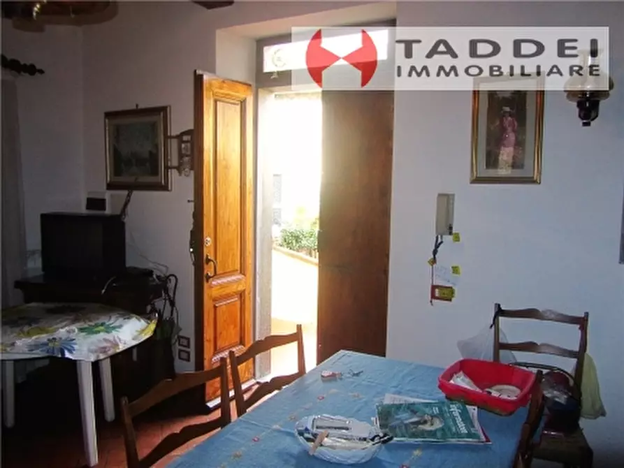 Immagine 13 di Villa in vendita  a Lastra A Signa