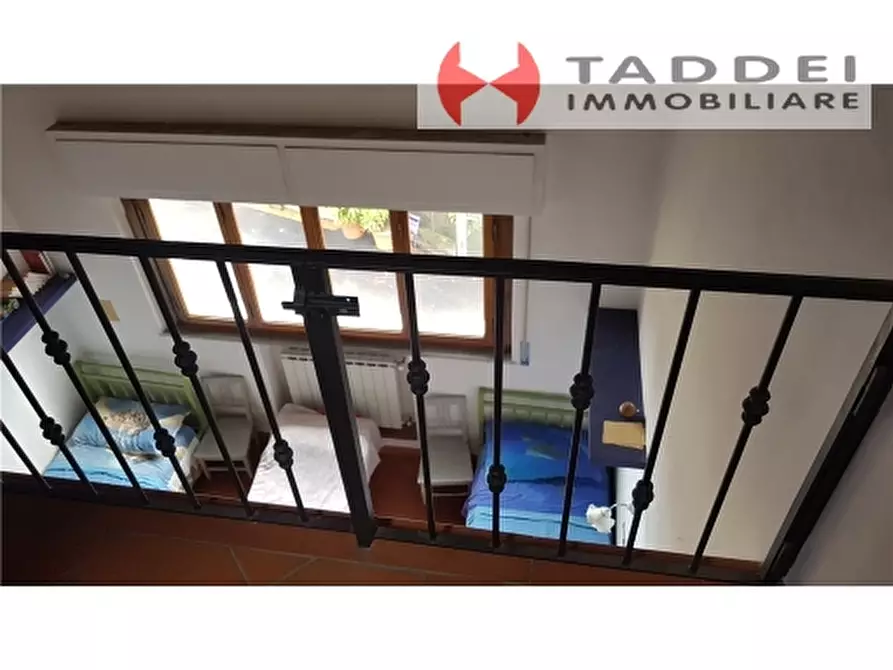 Immagine 62 di Villa in vendita  a Lastra A Signa