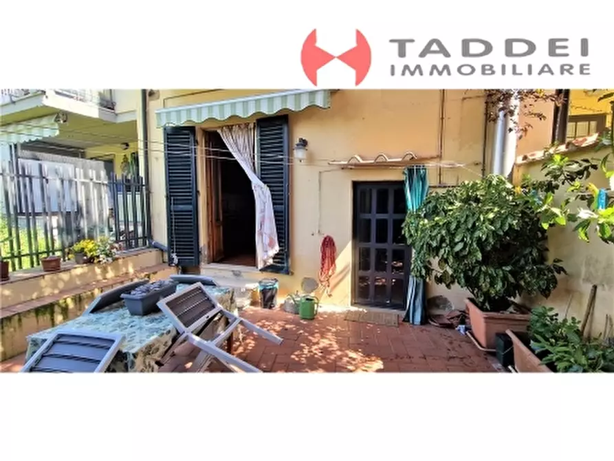 Immagine 13 di Villa in vendita  a Scandicci