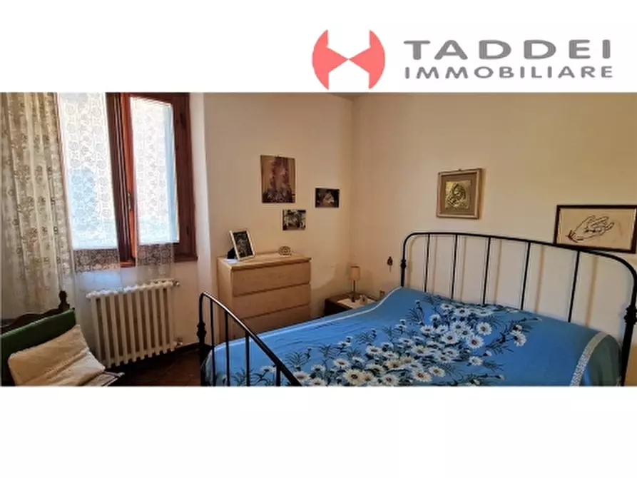 Immagine 20 di Villa in vendita  a Scandicci