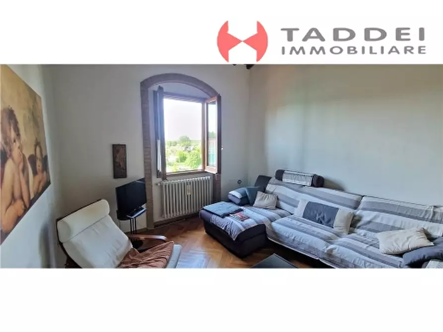 Immagine 39 di Villa in vendita  a Scandicci