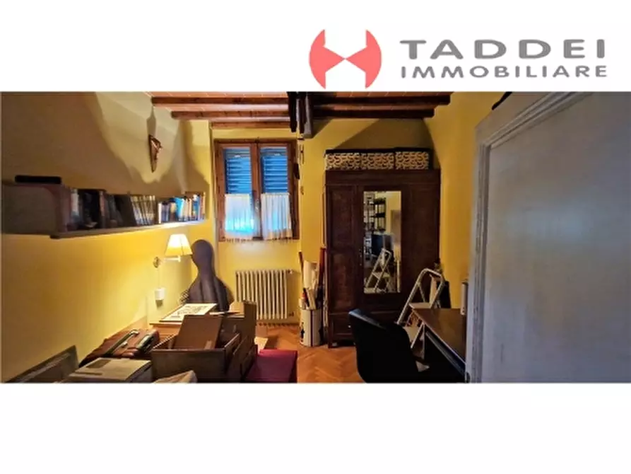 Immagine 43 di Villa in vendita  a Scandicci