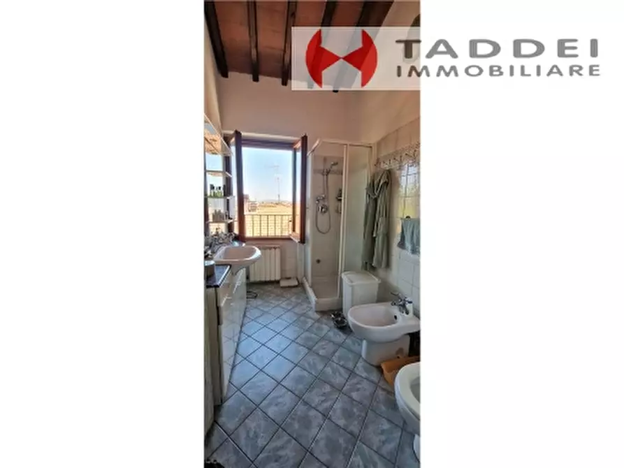 Immagine 45 di Villa in vendita  a Scandicci
