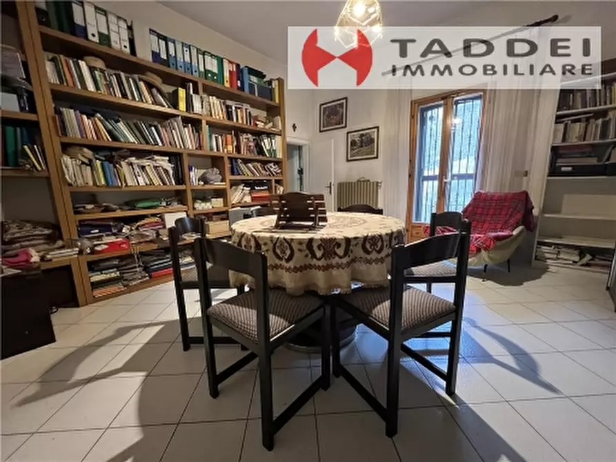 Immagine 7 di Villa in vendita  a Lastra A Signa