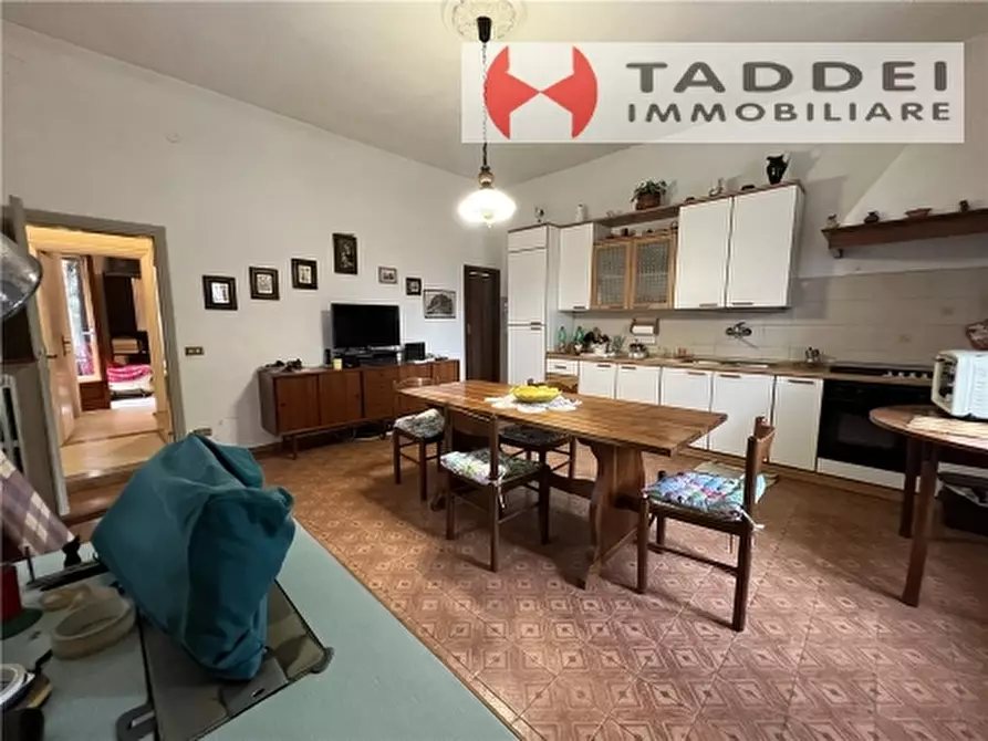 Immagine 11 di Villa in vendita  a Lastra A Signa