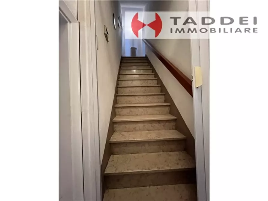 Immagine 18 di Villa in vendita  a Lastra A Signa