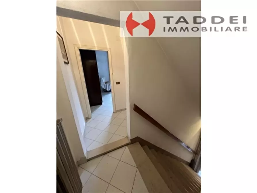 Immagine 19 di Villa in vendita  a Lastra A Signa