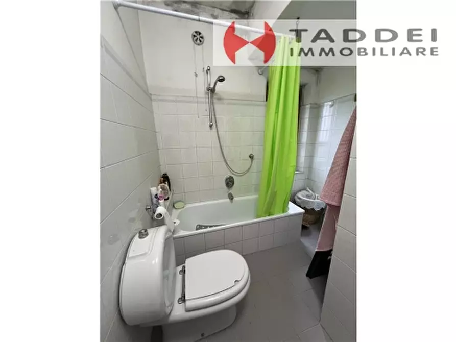 Immagine 22 di Villa in vendita  a Lastra A Signa