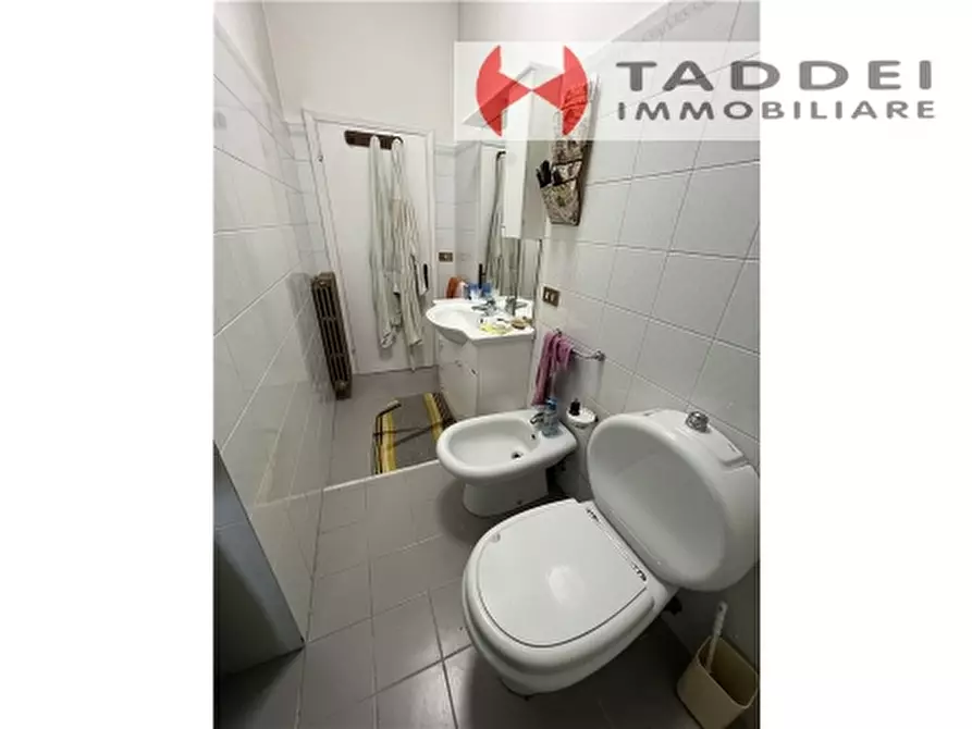 Immagine 23 di Villa in vendita  a Lastra A Signa