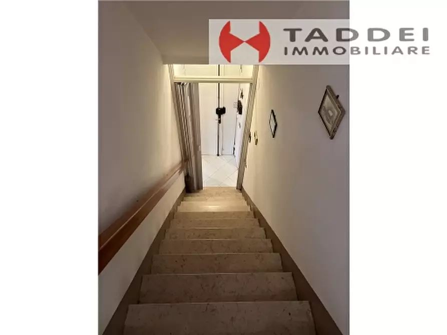 Immagine 35 di Villa in vendita  a Lastra A Signa