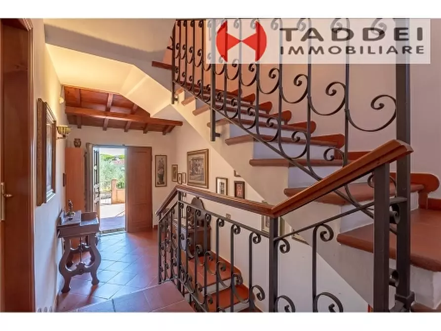 Immagine 3 di Villa in vendita  a San Casciano In Val Di Pesa