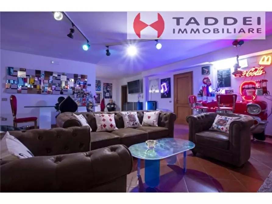 Immagine 9 di Villa in vendita  a San Casciano In Val Di Pesa