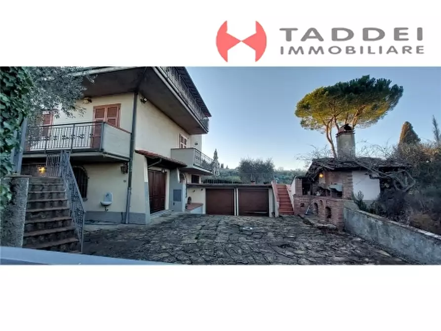 Immagine 12 di Villa in vendita  a San Casciano In Val Di Pesa
