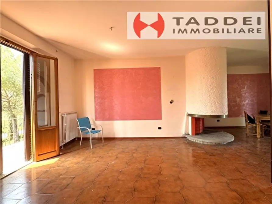 Immagine 14 di Villa in vendita  a Montespertoli