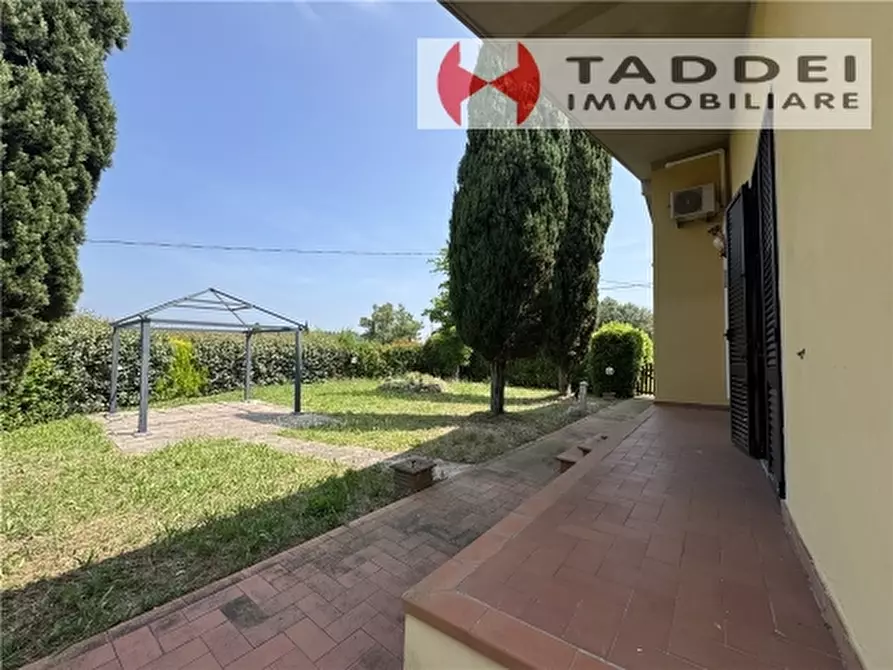 Immagine 34 di Villa in vendita  a Montespertoli