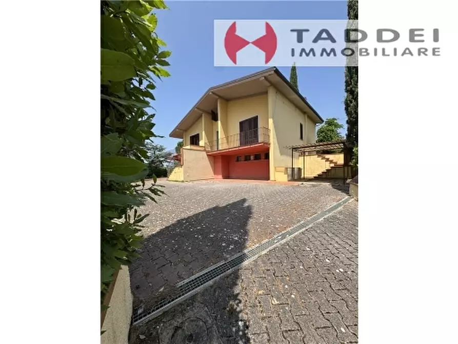 Immagine 73 di Villa in vendita  a Montespertoli