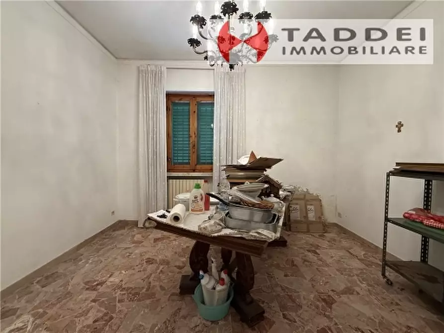 Immagine 6 di Villa in vendita  a Firenze
