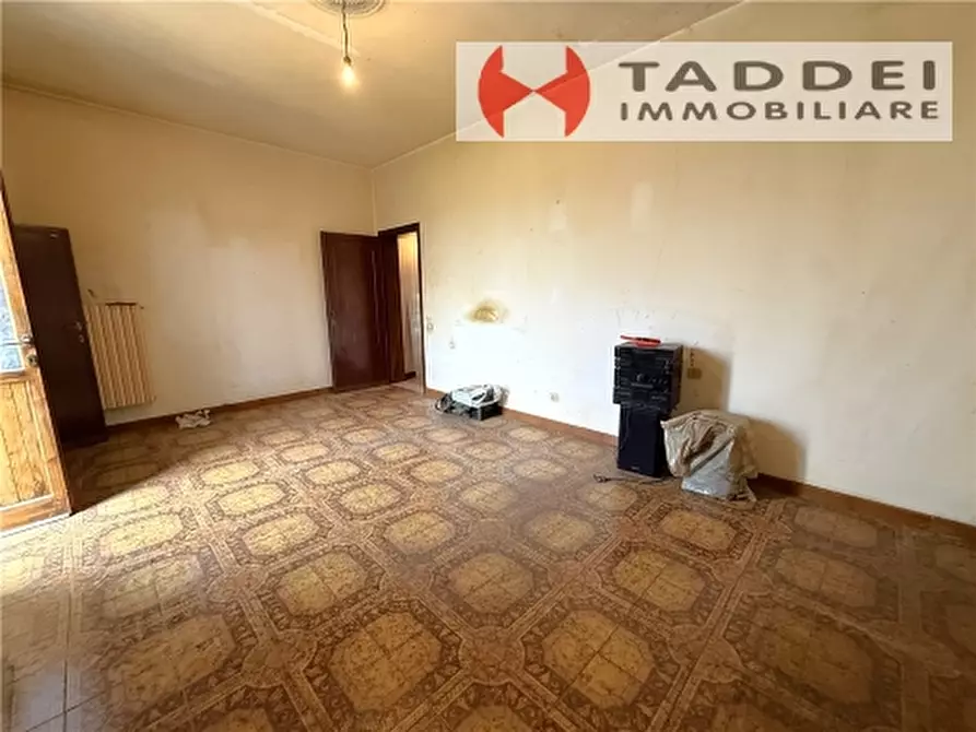 Immagine 25 di Villa in vendita  a Firenze