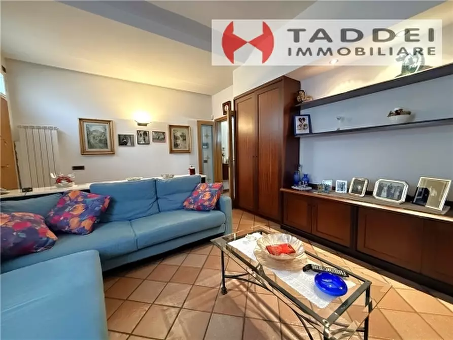 Immagine 3 di Villa in vendita  a Scandicci