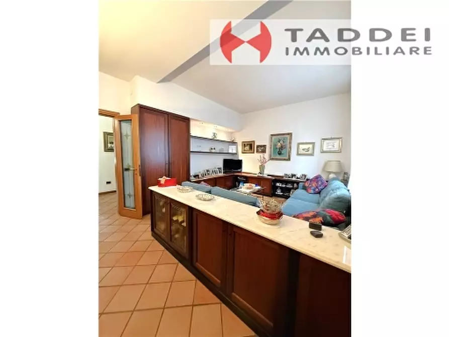 Immagine 5 di Villa in vendita  a Scandicci