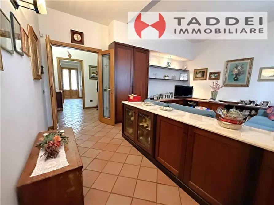 Immagine 7 di Villa in vendita  a Scandicci