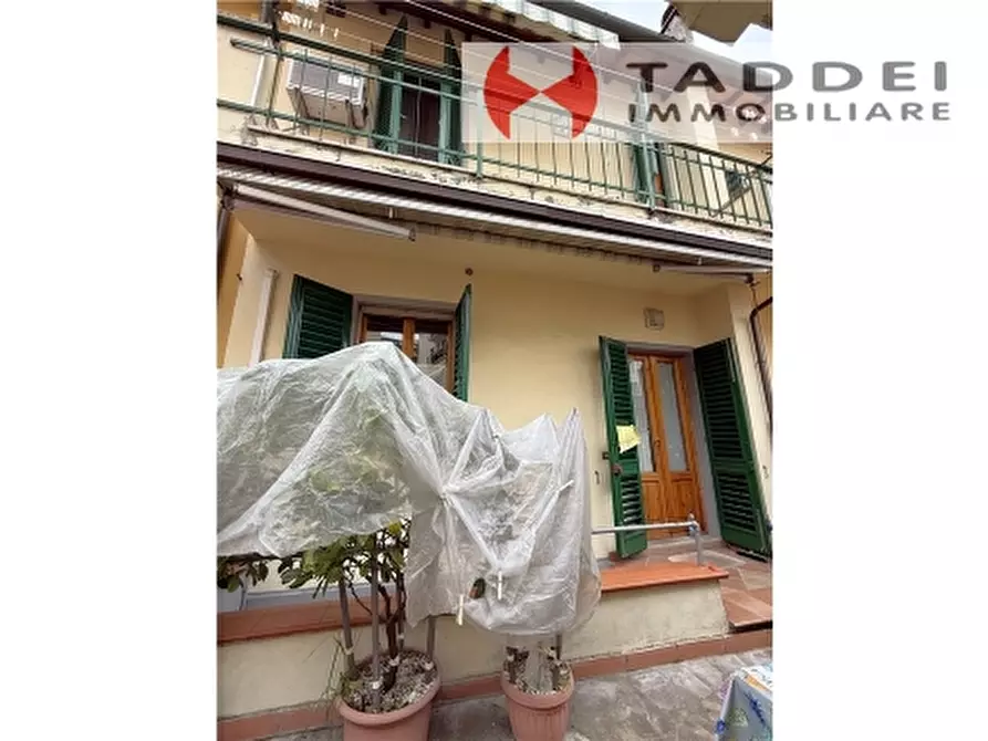 Immagine 33 di Villa in vendita  a Scandicci