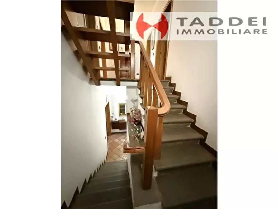 Immagine 38 di Villa in vendita  a Scandicci