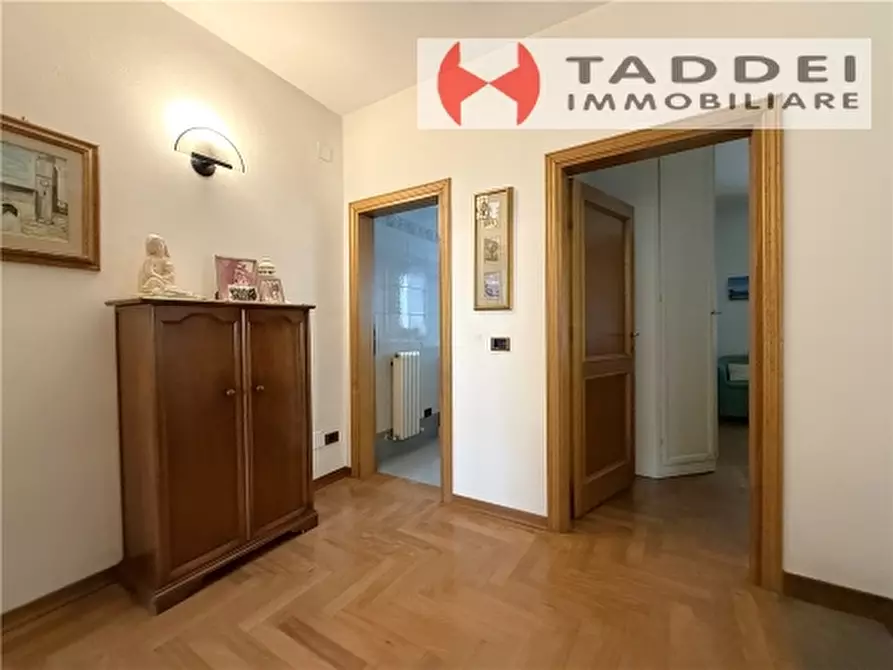 Immagine 44 di Villa in vendita  a Scandicci