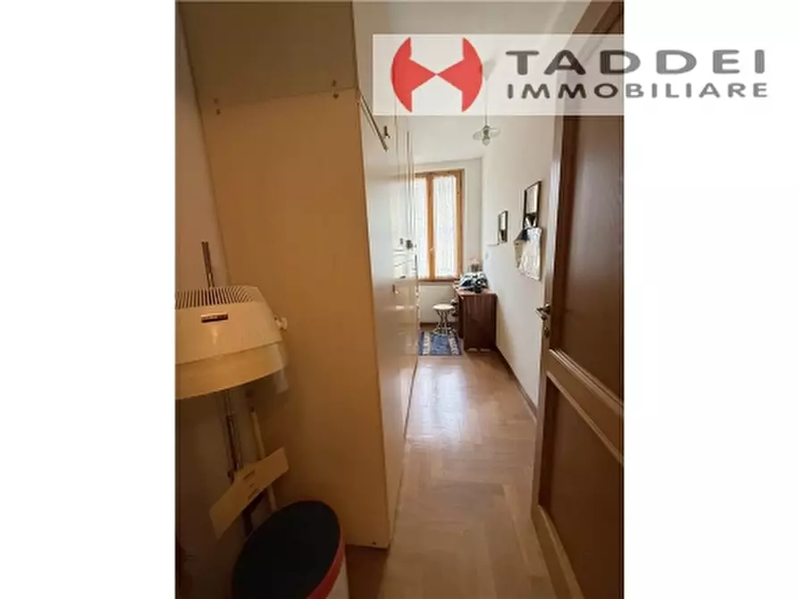 Immagine 48 di Villa in vendita  a Scandicci