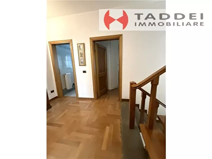 Immagine 50 di Villa in vendita  a Scandicci