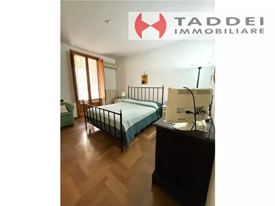 Immagine 51 di Villa in vendita  a Scandicci