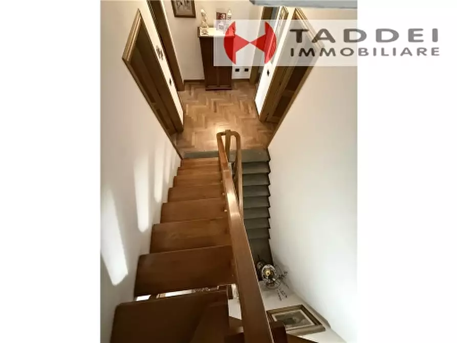 Immagine 57 di Villa in vendita  a Scandicci