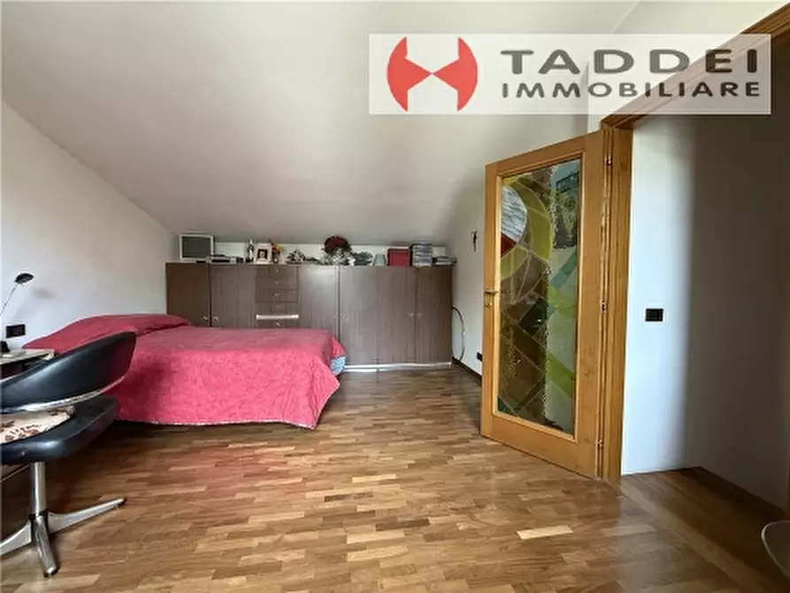 Immagine 62 di Villa in vendita  a Scandicci