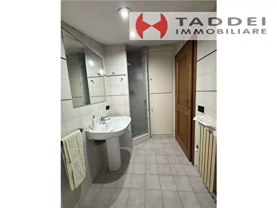 Immagine 66 di Villa in vendita  a Scandicci