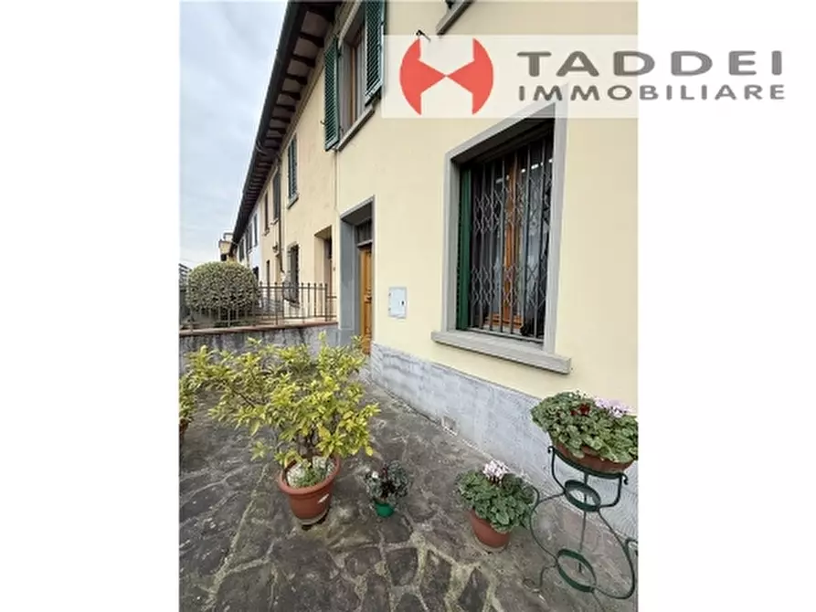 Immagine 71 di Villa in vendita  a Scandicci