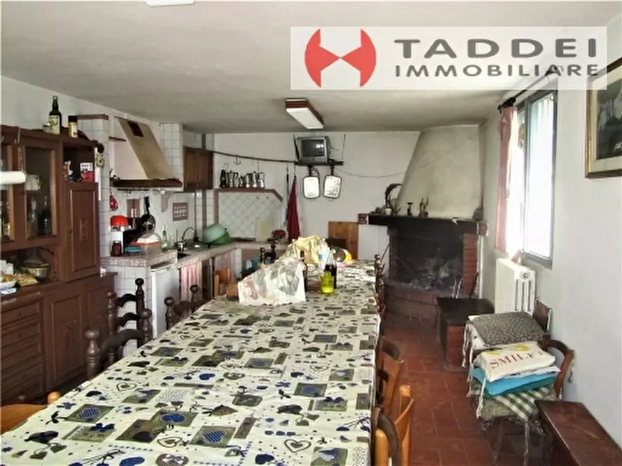 Immagine 3 di Appartamento in vendita  a Lastra A Signa