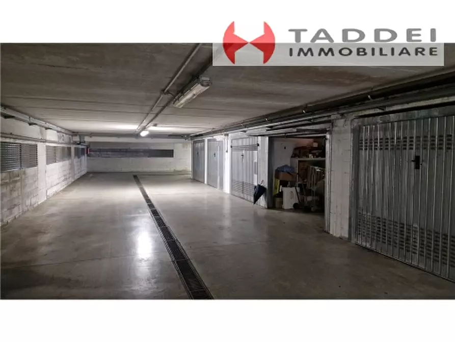 Immagine 3 di Appartamento in vendita  a Scandicci