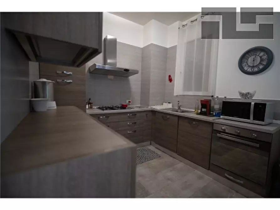 Immagine 3 di Appartamento in vendita  a Firenze